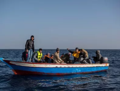 11 мигранти се удавиха при корабокрушение край Либия