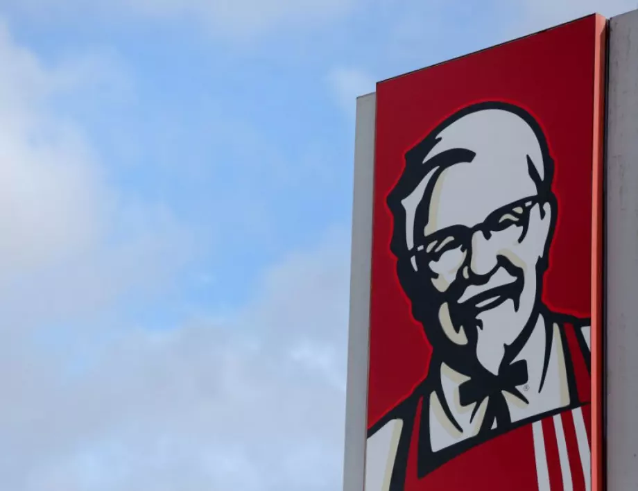COVID-19 засега уби най-известната рекламна реплика на KFC