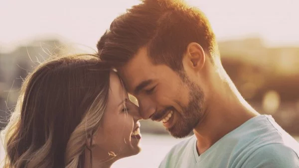 Зодиите, които са родени една за друга (ТАБЛИЦА)