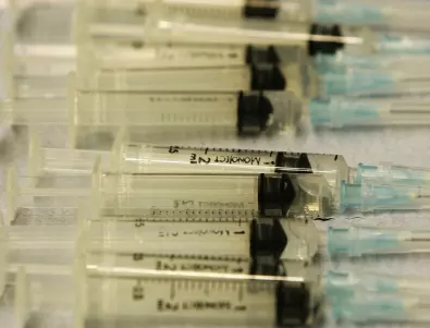 Ясни са официалните резултати от тестовете на ваксината на AstraZeneca