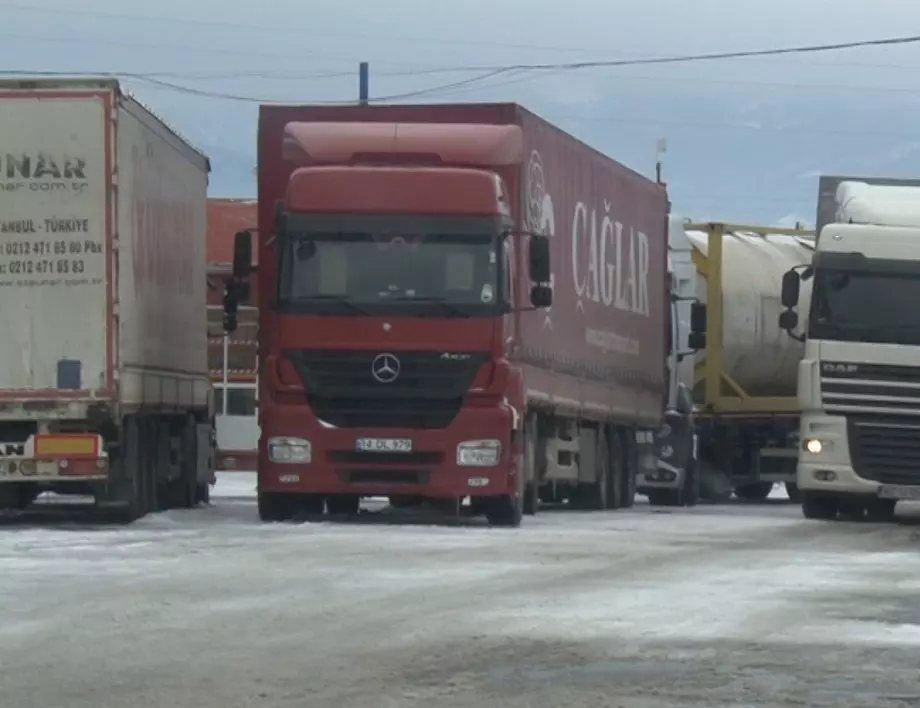 Гърция пак забрани преминаването на камиони през "Кулата - Промахон"