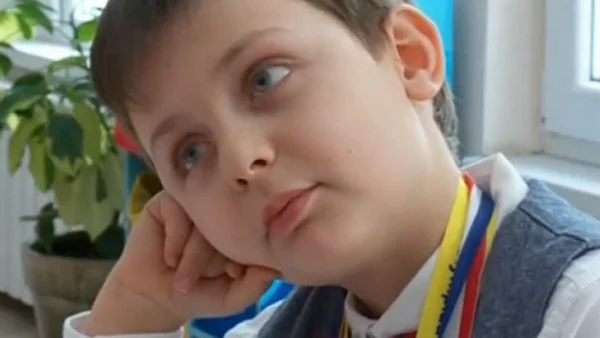 6-годишно българче със златен медал от Олимпиада в Тайланд