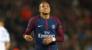 Наказаха тежко Мбапе за червения картон