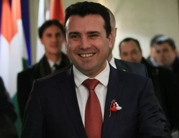 Заев призова всички македонци да участват в референдумa