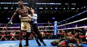 {{ otherArticle[0].article.title }}