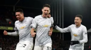 {{ otherArticle[0].article.title }}