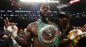 {{ otherArticle[0].article.title }}