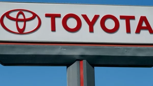 16 завода на Toyota временно спират работа