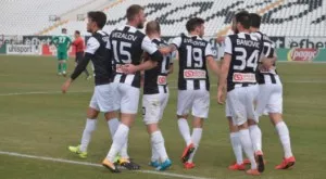 {{ otherArticle[0].article.title }}