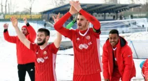 {{ otherArticle[0].article.title }}