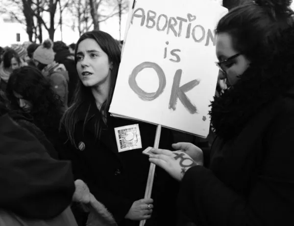 Ирландия легализира абортите