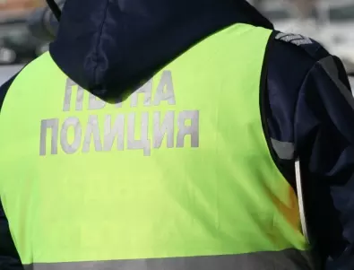 Автомобилът на заместник-кмета на Троян Бистра Чолакова избегнал полицейска проверка