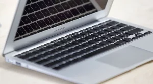 Apple разработва клавиатура със защита срещу прах 