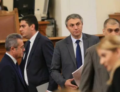 Законопроектът на Пеевски за медийната среда влиза за окончателно гласуване