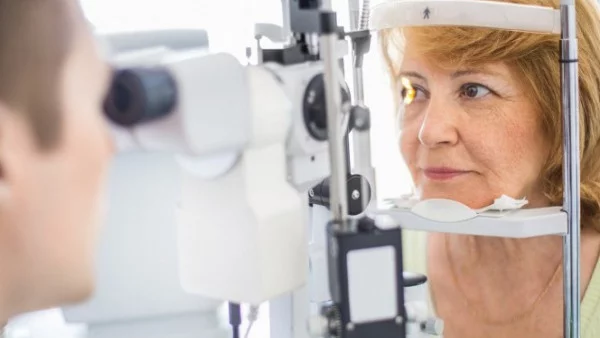 Уникална операция със стволови клетки върна зрението на възрастни хора