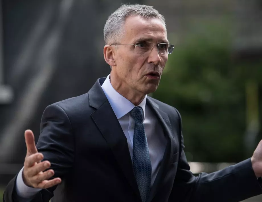 Столтенберг ще посети Гърция и Турция