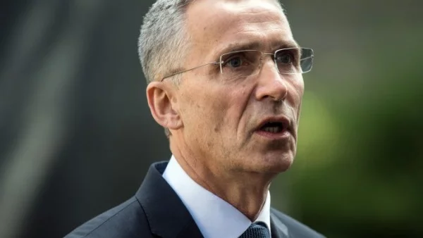 НАТО експулсира седем руски дипломати