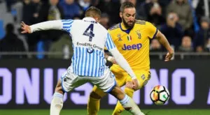 Умората си каза думата - Ювентус върна Наполи в играта за титлата в Серия А