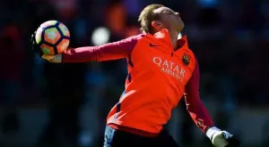 {{ otherArticle[0].article.title }}