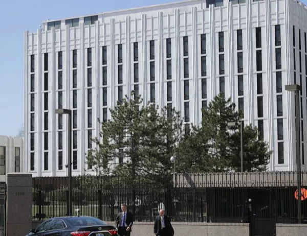 Руският посланик във Вашингтон предупреди САЩ да не допускат агресия срещу Сирия