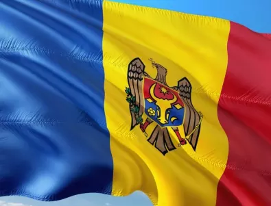 Молдовският парламент гласува закон за официалния език - румънски (ВИДЕО)