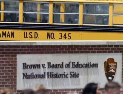 Почина американката, положила основата на забраната за сегрегация в училищата