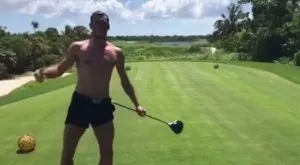 Намери си майстора: Гигс забрани на Бейл голфа и спортните коли