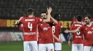 {{ otherArticle[0].article.title }}