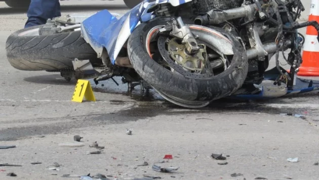 Млад мотоциклетист загина на магистрала "Хемус"