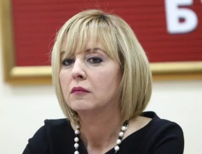 Манолова иска глоба за кмета на Община Хитрино