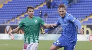 {{ otherArticle[0].article.title }}