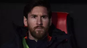 СНИМКИ: Меси и още куп футболни звезди на трибуните на "Бернабеу" за Ривър - Бока