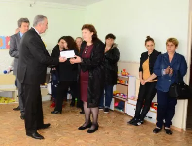 Кметът на Видин направи дарение на детска градина 