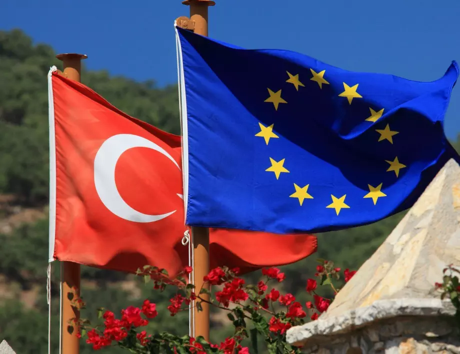 През март предстои стратегически дебат за отношенията ЕС - Турция 