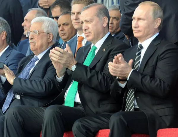 Владимир Путин отива в Истанбул за откриване на част от "Турски поток"