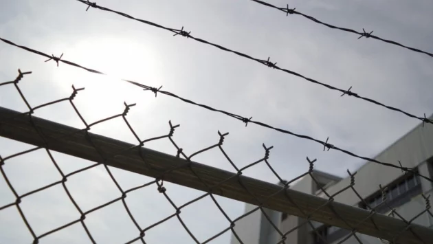 Година и 2 месеца затвор заради амфетамини за майка на 6-годишно дете