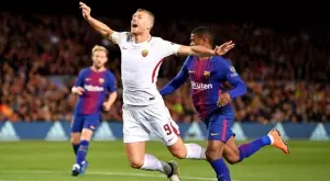 {{ otherArticle[0].article.title }}