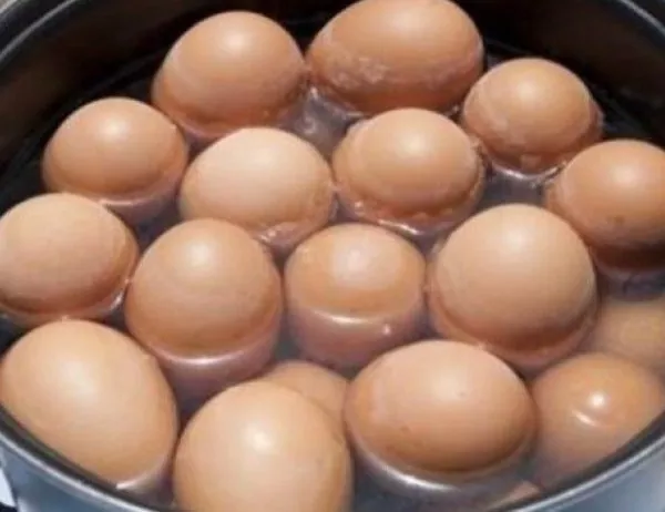 Как да не пукнем яйцата за Великден, докато ги варим