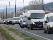 "Голямото пътуване": Адски задръствания при магистрала "Струма"