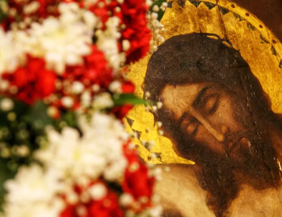 Готвят се провокации в църквите с много жертви за Великден: Киев и Москва с взаимни обвинения