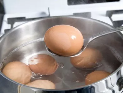 Как да не пукнем яйцата за Великден, докато ги варим 