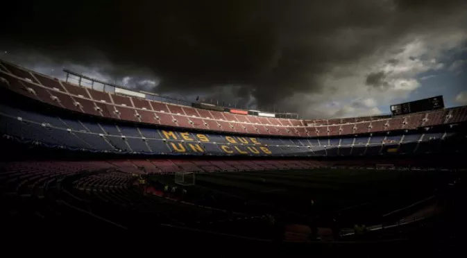Безумни цени на билетите разпалиха война между Барселона и Манчестър Юнайтед