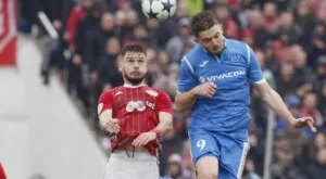 {{ otherArticle[0].article.title }}