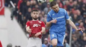 {{ otherArticle[0].article.title }}