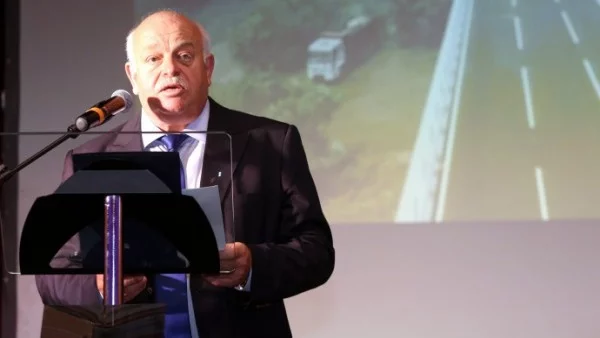 Дончо Атанасов подаде оставка от АПИ заради трагедията в Своге