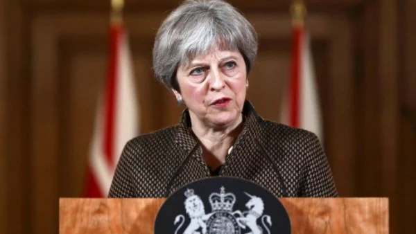 Тереза Мей отмени гласуването за Brexit в британския парламент