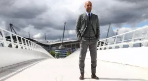 {{ otherArticle[0].article.title }}