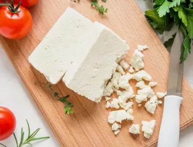 Учени откриха ново свойство на сиренето - ето кой задължително трябва да го яде