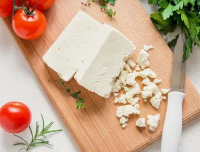 Ще ощети ли малките производители защитата на бялото саламурено сирене от ЕК?