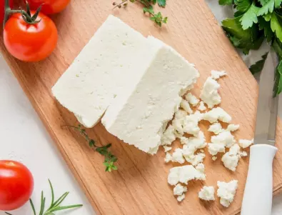 Кои храни съдържат най-много калций - освен сиренето?